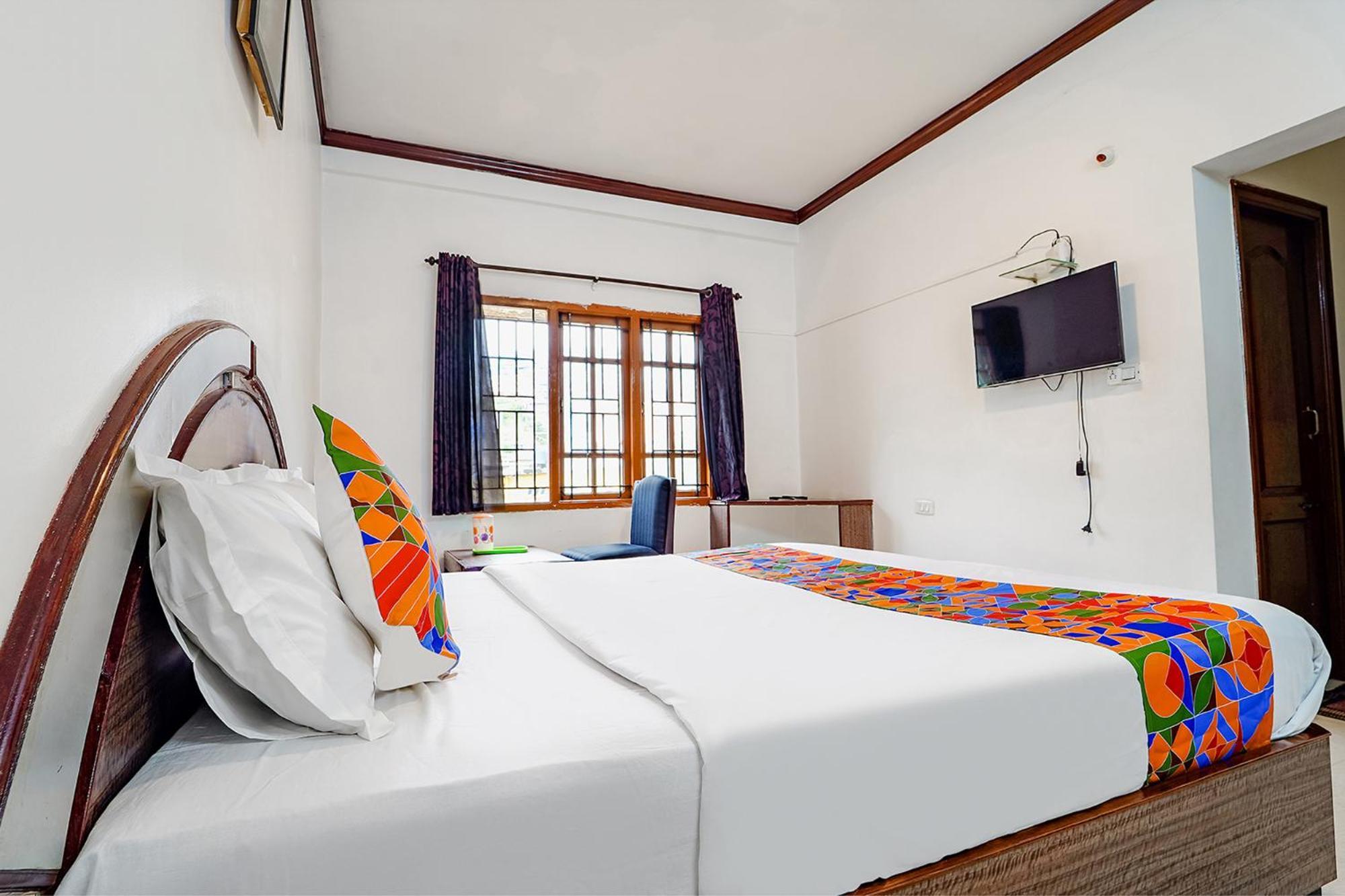 Orchid Inn Udagamandalam Exterior foto